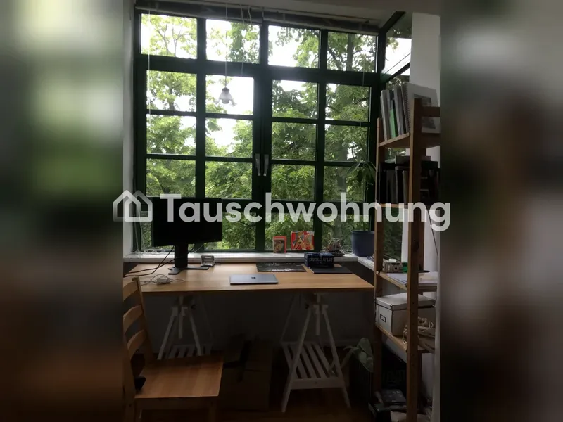 Tauschwohnung: Tauschwohnung biete 2 Zimmer wohnung mit Wintergarten — photo 1